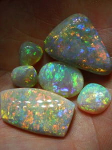 MINTABIE OPAL SOLIDS