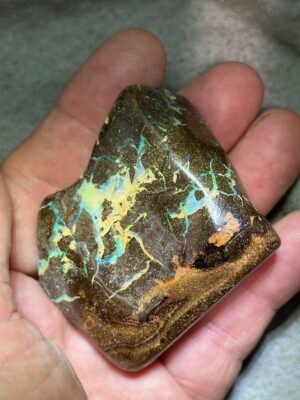 Opal Specimens & Display pieces